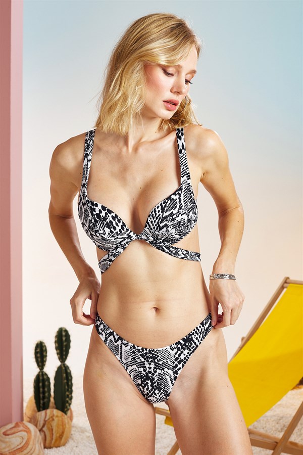 mayostorePierre CardinKaplı Bikini ModelleriPierre Cardin Double Dolgulu Belden Bağlamalı Bikini Takım 211248 Yılan Desenli